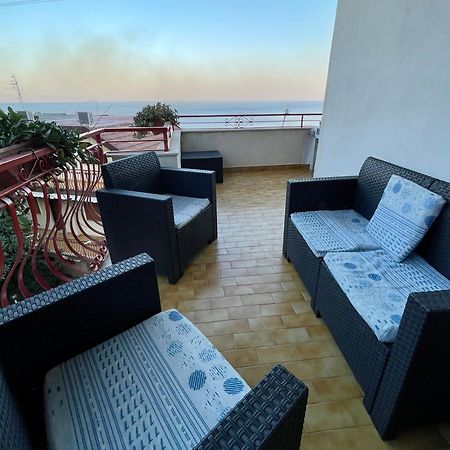 Villa Baia Aurora Letojanni Exterior foto