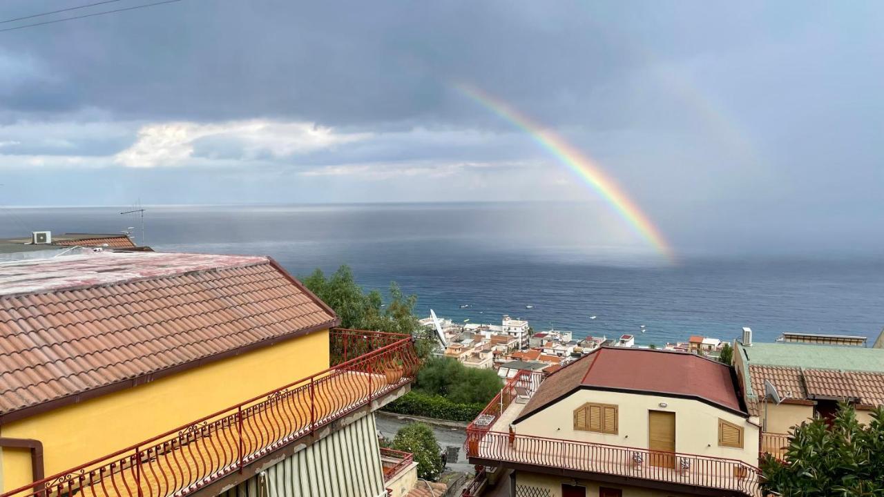 Villa Baia Aurora Letojanni Exterior foto